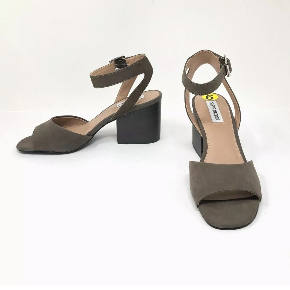 New Steve Madden Sandal Leather Nubuck Ankle Strap